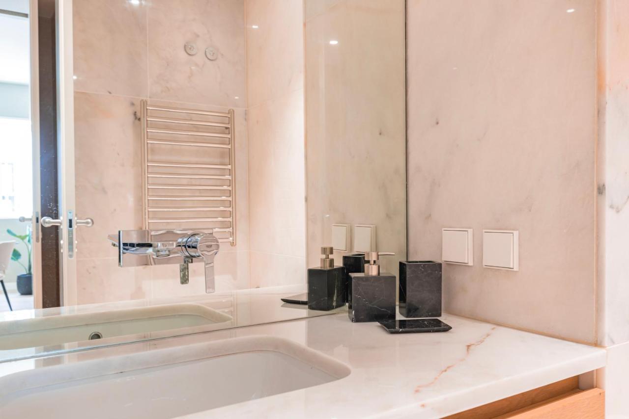 Liberdade Elegance W/Rooftop Pool By Lovelystay Lisboa Exteriör bild
